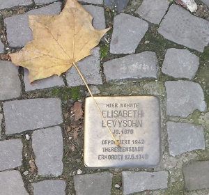 Stolperstein. Giesebrechtstrasse. Foto: Kirsten Andersen